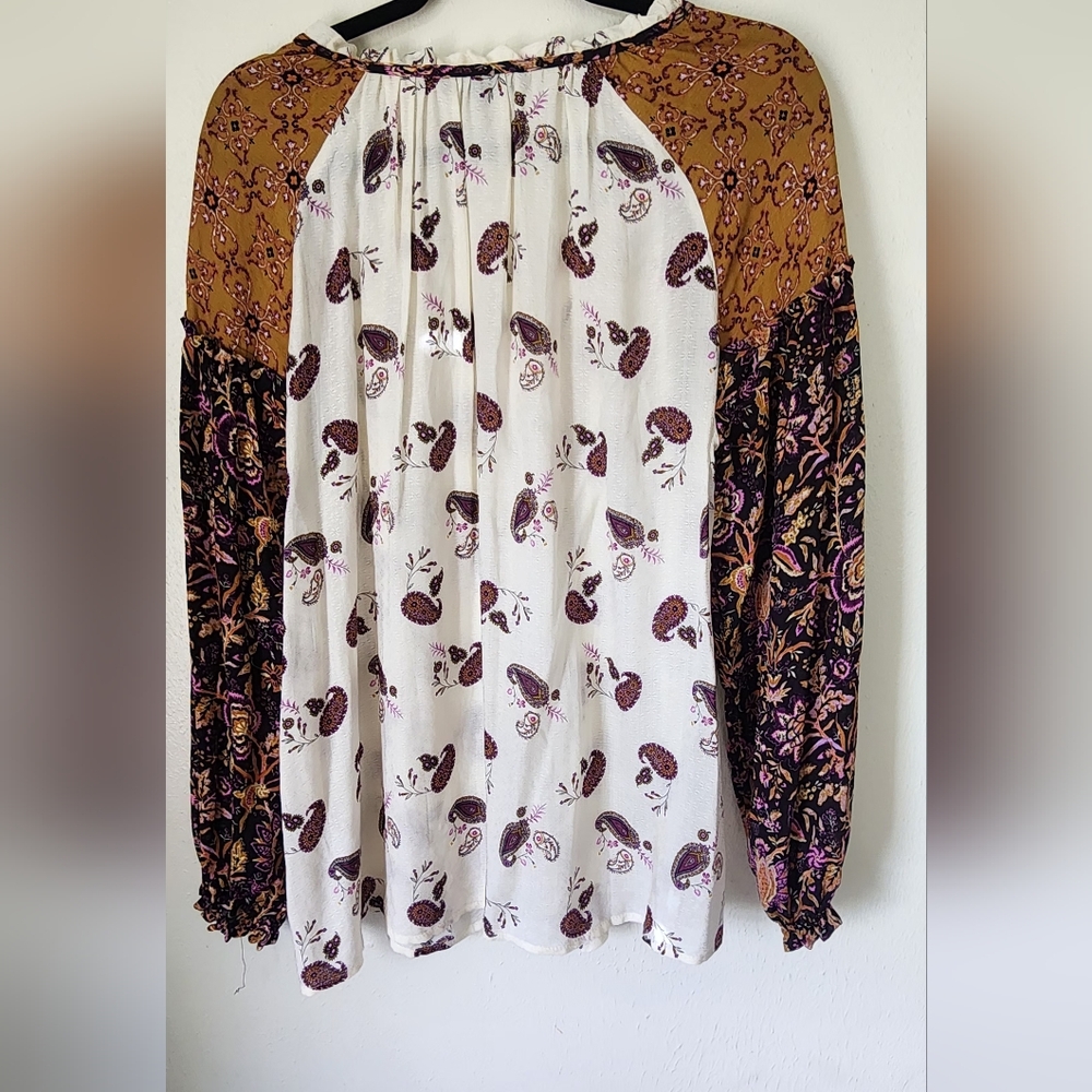 L Boho Paisley Long Sleeve Top